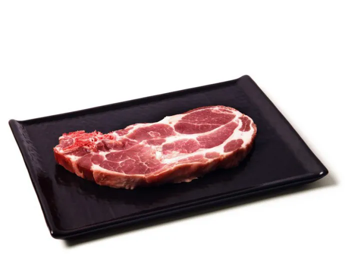 Carni fresche di Bistecche - Capocollo con osso Carni fresche di Bistecche - Capocollo con osso