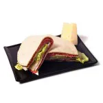 Le carni fresche - Piadina di Scottona, crudo e caciocavallo